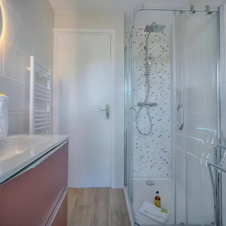 Immogroom - 5 Min From The Croisette Beaches - Terrace - Ac - Sea View